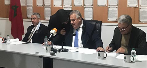 أبرزها ميزانية 2022.. فوطاط ينجح في تمرير نقاط جدول أعمال دورة جماعة بني انصار بالإجماع أبرزها ميزانية 2022.. فوطاط ينجح في تمرير نقاط جدول أعمال دورة جماعة بني انصار بالإجماع