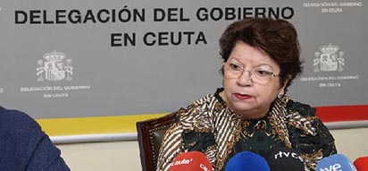 محاولة طردها لـ 55 قاصرا مغربيا تجـرُّ مندوبة حكومة سبتة وآخرين للقضاء محاولة طردها لـ 55 قاصرا مغربيا تجـرُّ مندوبة حكومة سبتة وآخرين للقضاء