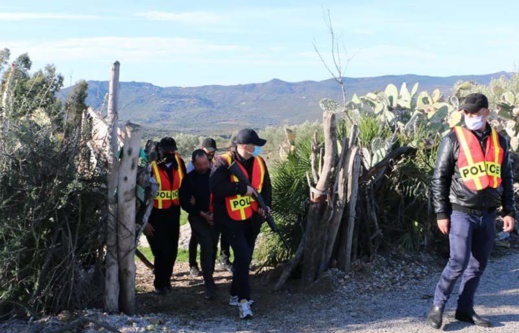 بالصور.. اعتقال المتورطين في سرقة 160 مليون من شاحنة نقل الأموال بطنجة بالصور.. اعتقال المتورطين في سرقة 160 مليون من شاحنة نقل الأموال بطنجة