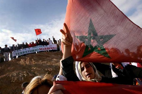 مغاربة مليلية..غرباء في وطنهم عالقون وراء الأسلاك الحديدية مغاربة مليلية..غرباء في وطنهم عالقون وراء الأسلاك الحديدية