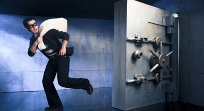 كارثة بالدريوش.. 50 مليار سنتيم حجم الودائع المالية المسروقة من وكالة بنكية بعين زورة كارثة بالدريوش.. 50 مليار سنتيم حجم الودائع المالية المسروقة من وكالة بنكية بعين زورة