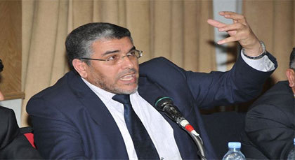 الرميد يشرف على عملية عودة أعضاء الشبيبة الإسلامية بـ"المنفى" الرميد يشرف على عملية عودة أعضاء الشبيبة الإسلامية بـ"المنفى"