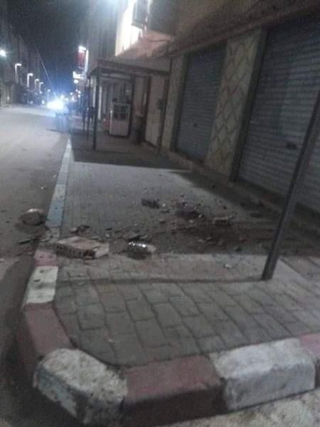 المعهد الوطني للجيوفيزياء يعلن أن الهزة القوية بالحسيمة بلغت 5,4 درجات.. شاهد المخلفات بالفيديو والصور المعهد الوطني للجيوفيزياء يعلن أن الهزة القوية بالحسيمة بلغت 5,4 درجات.. شاهد المخلفات بالفيديو والصور