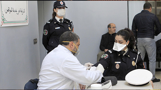 إصابة أكثر من 12 ألف شرطي بفيروس كورونا في المغرب إصابة أكثر من 12 ألف شرطي بفيروس كورونا في المغرب