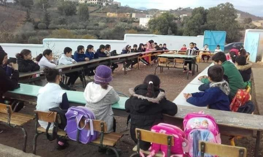 مدير التعليم بالحسيمة: سنعمل على توعية وتحسيس التلاميذ بالهزات الأرضية وكيفية التعامل معها مدير التعليم بالحسيمة: سنعمل على توعية وتحسيس التلاميذ بالهزات الأرضية وكيفية التعامل معها