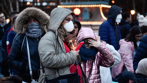 أعلى حصيلة يومية.. فرنسا تسجل 208 ألف إصابة جديدة بكورونا أعلى حصيلة يومية.. فرنسا تسجل 208 ألف إصابة جديدة بكورونا