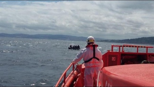 عائلة جزائرية بالجزر الجعفرية  تحرج إسبانيا أمام السلطات المغربية عائلة جزائرية بالجزر الجعفرية  تحرج إسبانيا أمام السلطات المغربية