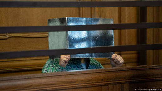 قصة معلم ياكل لحم البشر في برلين  قصة معلم ياكل لحم البشر في برلين