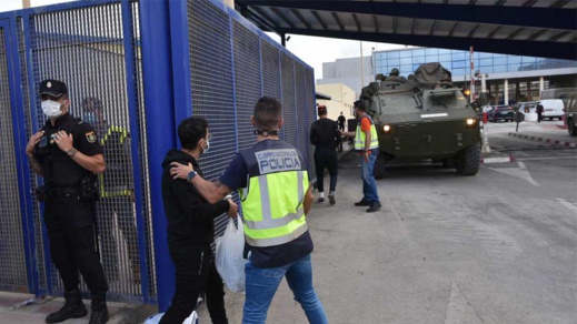 المدعي العام يحقق في ترحيل قاصرين مغربيين من سبتة المدعي العام يحقق في ترحيل قاصرين مغربيين من سبتة
