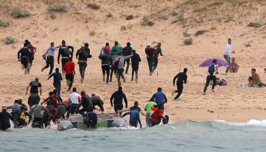 سجن مغربي هجّر 13 "حراكا" إلى مليلية بـ2000 أورو للفرد سجن مغربي هجّر 13 "حراكا" إلى مليلية بـ2000 أورو للفرد