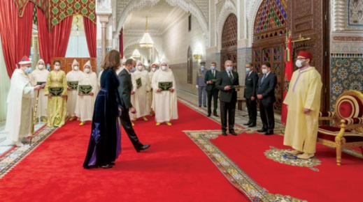 39 سفيرا بالقصر الملكي وبوريطة رفقتهم لهذا السبب 39 سفيرا بالقصر الملكي وبوريطة رفقتهم لهذا السبب