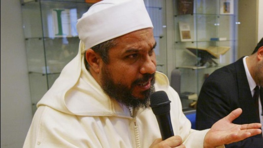 مسجد الخليل يستنكر ترحيل إمامه محمد التجكاني من بلجيكا مسجد الخليل يستنكر ترحيل إمامه محمد التجكاني من بلجيكا