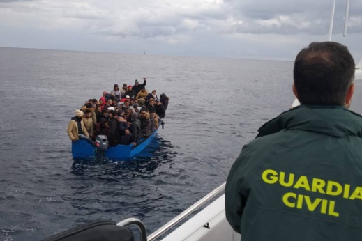 إسبانيا تنفي تقديم أي مساعدات مالية للمغرب لمواجهة الهجرة غير القانونية