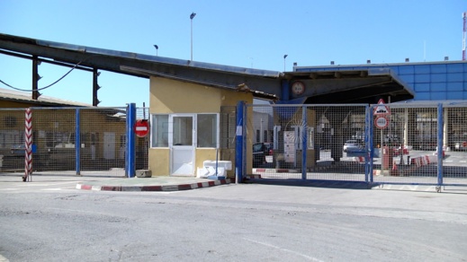 السلطات الاسبانية تتوقع استمرار إغلاق حدود سبتة إلى غاية شهر يونيو السلطات الاسبانية تتوقع استمرار إغلاق حدود سبتة إلى غاية شهر يونيو