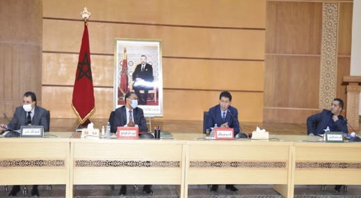 رئيس مجلس جهة الشرق يعقد لقاءات تواصلية لإبراز المشاريع التنموية رئيس مجلس جهة الشرق يعقد لقاءات تواصلية لإبراز المشاريع التنموية