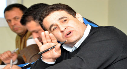 مفاجأة 2014: طارق يحيى يجمد ميزانية دعم الجمعيات بالناظور مفاجأة 2014: طارق يحيى يجمد ميزانية دعم الجمعيات بالناظور