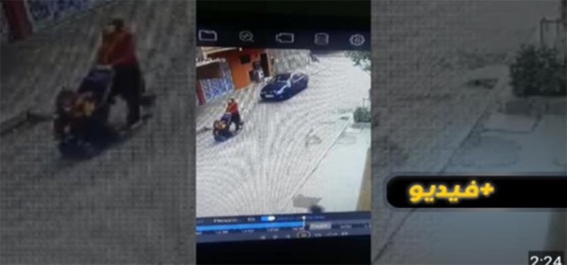 فيديو.. عملية كريساج وسرقة لأم ورضيعها ترصدها كاميرا مراقبة