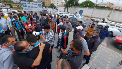 نقابة الاتحاد المغربي للشغل لسيارات الأجرة الكبيرة بالناظور ترد على "أعداء العمل النقابي" والمشوشين نقابة الاتحاد المغربي للشغل لسيارات الأجرة الكبيرة بالناظور ترد على "أعداء العمل النقابي" والمشوشين