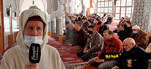 شاهدوا.. الناظوريون يتضرعون إلى الله طلبا للغيث وإنقاذ البلاد من الجفاف 