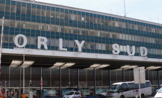 يهم المغاربة.. فرنسا تعلن عن إجراءات جديدة تخص المسافرين غير الملقحين يهم المغاربة.. فرنسا تعلن عن إجراءات جديدة تخص المسافرين غير الملقحين