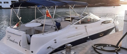 القبض على مغاربة سرقوا قاربا ترفيهيا من ميناء مليلية لاستعماله في الهجرة السرية