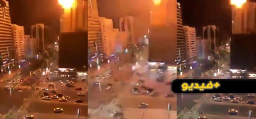 شاهدوا.. انفجار ضخم تسبب فيه حريق بإحدى العمارات