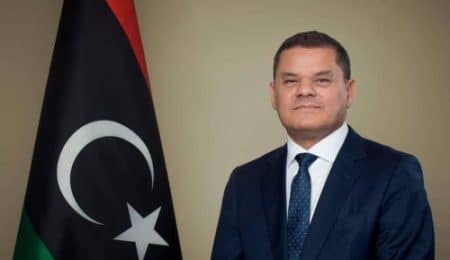رئيس حكومة ينجو من محاولة اغتيال خلال عودته إلى منزله رئيس حكومة ينجو من محاولة اغتيال خلال عودته إلى منزله