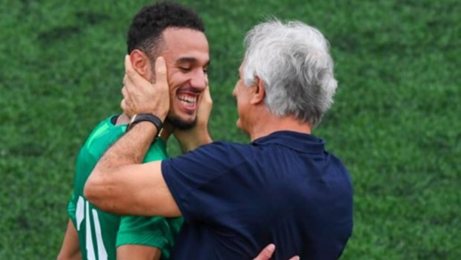 بعد موافقة حاليلوزيتش.. مزراوي يعود من جديد إلى أسود الأطلس بعد موافقة حاليلوزيتش.. مزراوي يعود من جديد إلى أسود الأطلس