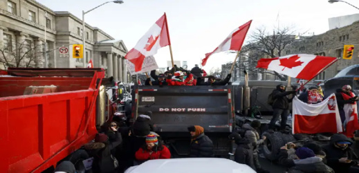 بعد هيمنة حركة الاحتجاج عليها.. كندا تتمكن من السيطرة على مركز العاصمة بعد هيمنة حركة الاحتجاج عليها.. كندا تتمكن من السيطرة على مركز العاصمة