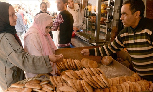 وزارة الاقتصاد والمالية تخرج عن صمتها بخصوص ارتفاع سعر الخبز العادي وزارة الاقتصاد والمالية تخرج عن صمتها بخصوص ارتفاع سعر الخبز العادي