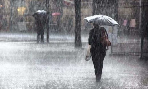 طقس اليوم... نزول أمطار وزخات رعدية بالريف والشرق والشمال
