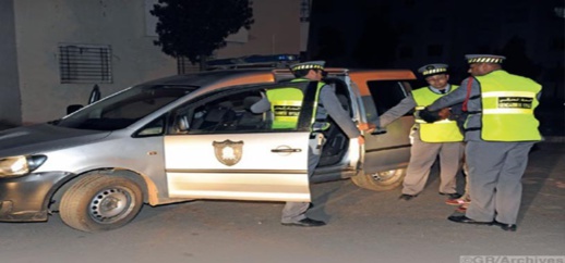 الدرك الملكي يستعمل الرصاص لتوقيف شخص قتل أستاذا الدرك الملكي يستعمل الرصاص لتوقيف شخص قتل أستاذا