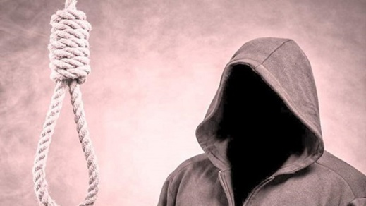 شاب ينتحر شنقا داخل منزل أسرته في ظروف غامضة 
