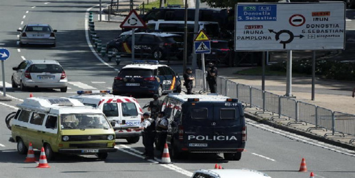 حاولوا الفرار إلى فرنسا.. إسبانيا توقف 3 مغاربة كانوا يمتهنون "الكريساج" حاولوا الفرار إلى فرنسا.. إسبانيا توقف 3 مغاربة كانوا يمتهنون "الكريساج"