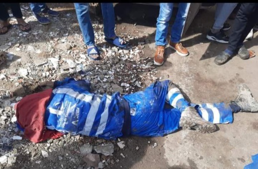 سيارة تسير بسرعة جنونية تودي بحياة عامل للنظافة سيارة تسير بسرعة جنونية تودي بحياة عامل للنظافة