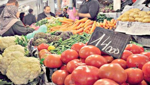 البطاطس 7 دراهم والطماطم 12 درهم.. لهيب الأسعار يشعل جيوب المواطنين مع اقتراب رمضان البطاطس 7 دراهم والطماطم 12 درهم.. لهيب الأسعار يشعل جيوب المواطنين مع اقتراب رمضان