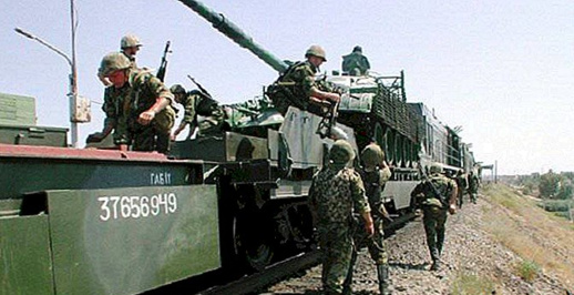 مغاربة في أوكرانيا يهربون على متن قطار مدرع إلى روسيا مغاربة في أوكرانيا يهربون على متن قطار مدرع إلى روسيا