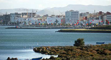 المصادقة على 248 مشروعا استثماريا بالجهة الشرقية بينها 60 بالناظور خلال السنة الماضية المصادقة على 248 مشروعا استثماريا بالجهة الشرقية بينها 60 بالناظور خلال السنة الماضية