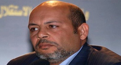 حفيد الخطابي يطالب الدولة بتحمل مصاريف علاج الريفيين مرضى السرطان حفيد الخطابي يطالب الدولة بتحمل مصاريف علاج الريفيين مرضى السرطان