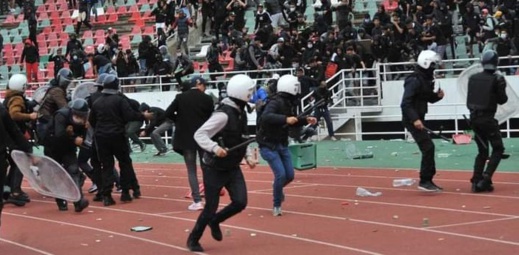 شاهدوا.. اعتقال 160 شخص من المتسببين في أعمال الشغب وإصابة 85 رجل أمن بجروح خطيرة 
