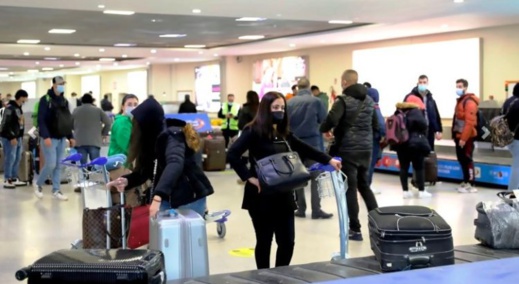 يهم مغاربة الخارج.. البروفيسور الإبراهيمي يشدد على إمكانية تخفيف الشروط المفروضة لدخولهم للمغرب يهم مغاربة الخارج.. البروفيسور الإبراهيمي يشدد على إمكانية تخفيف الشروط المفروضة لدخولهم للمغرب