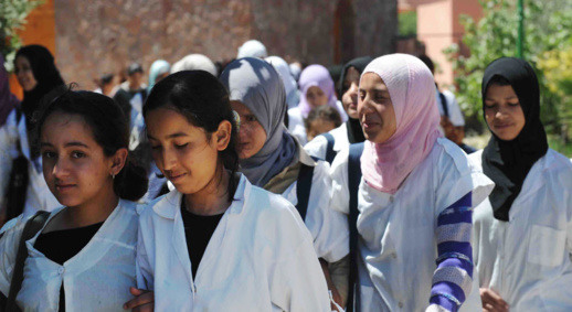إضرابات الأساتذة المتعاقدين تثير الجدل لدى الفاعلين المحليين بالناظور