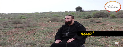 إغماض العينين في السجود -- نجيب الزروالي 