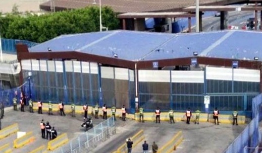 إسبانيا تمدد قرار إغلاق مليلية إسبانيا تمدد قرار إغلاق مليلية