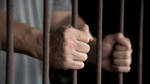 بعد إيقاف 31 مشتبها فيه بالتلاعب في الصفقات العمومية.. النيابة العامة توضح جزئيات العملية بعد إيقاف 31 مشتبها فيه بالتلاعب في الصفقات العمومية.. النيابة العامة توضح جزئيات العملية