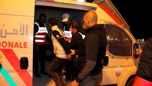 اعتقال ستة أشخاص على خلفية تورطهم في شغب رياضي اعتقال ستة أشخاص على خلفية تورطهم في شغب رياضي