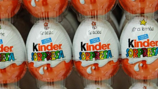 شركة "فيريرو" توقف إنتاج الشكولاتة بسبب بكتيريا السالمونيلا شركة "فيريرو" توقف إنتاج الشكولاتة بسبب بكتيريا السالمونيلا