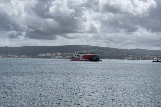 صور.. وصول أول باخرة قادمة من اسبانيا إلى المغرب صور.. وصول أول باخرة قادمة من اسبانيا إلى المغرب
