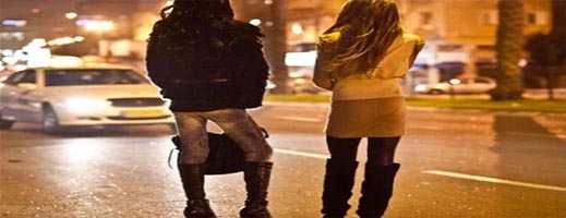 تفكيك شبكة إجرامية متورطة في تهجير الفتيات إلى أوربا واستغلالهن في مجال الدعارة