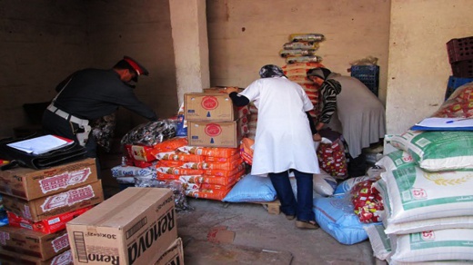 حجز وإتلاف منتجات غذائية غير صالحة للاستهلاك حجز وإتلاف منتجات غذائية غير صالحة للاستهلاك